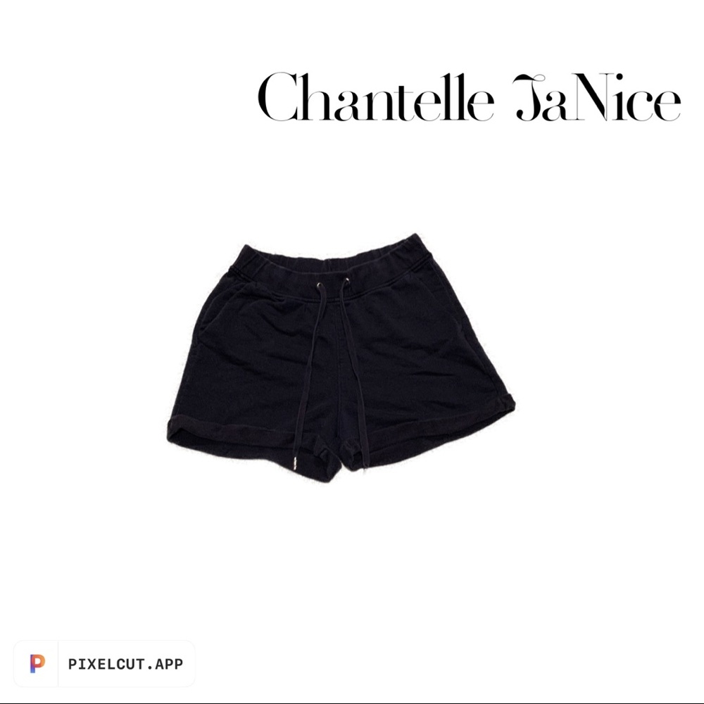 Black. forever 21 shorts. Size medium